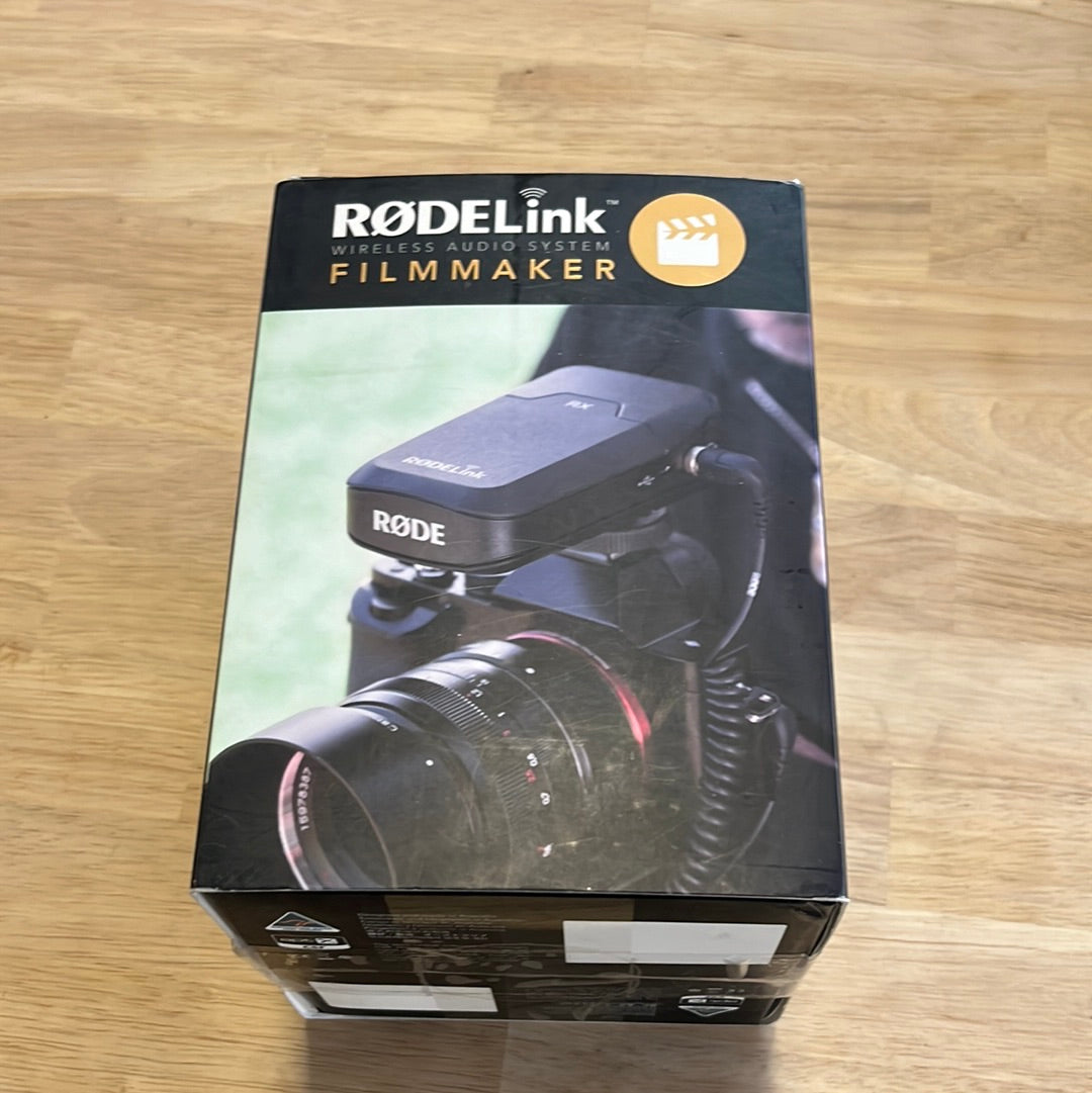 RODELink Filmmaker Kit Digital Camera-Mount  Lavalier Microphone System (2.4 GHz) - $155