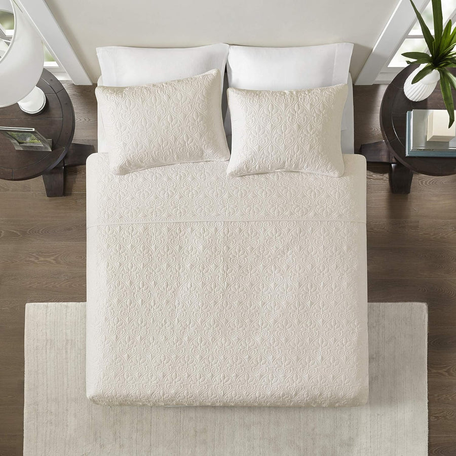 Madison Park Quebec Quilt Set - Luxurious Damask Stitching Design, Full/Queen - $45