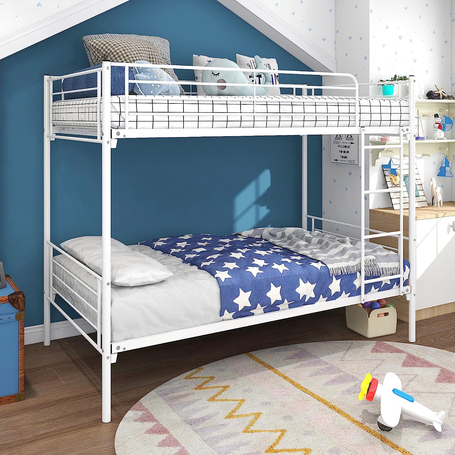 Bunk beds with safety gate deals