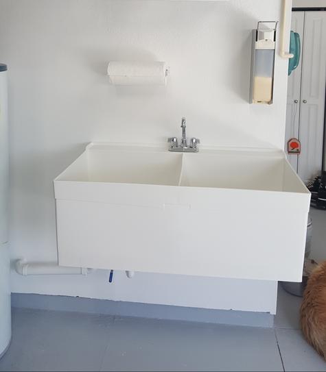 Utialtwin 24 in. x 40 in. x 33 in. Structural Thermoplastic Laundry Tub - $110