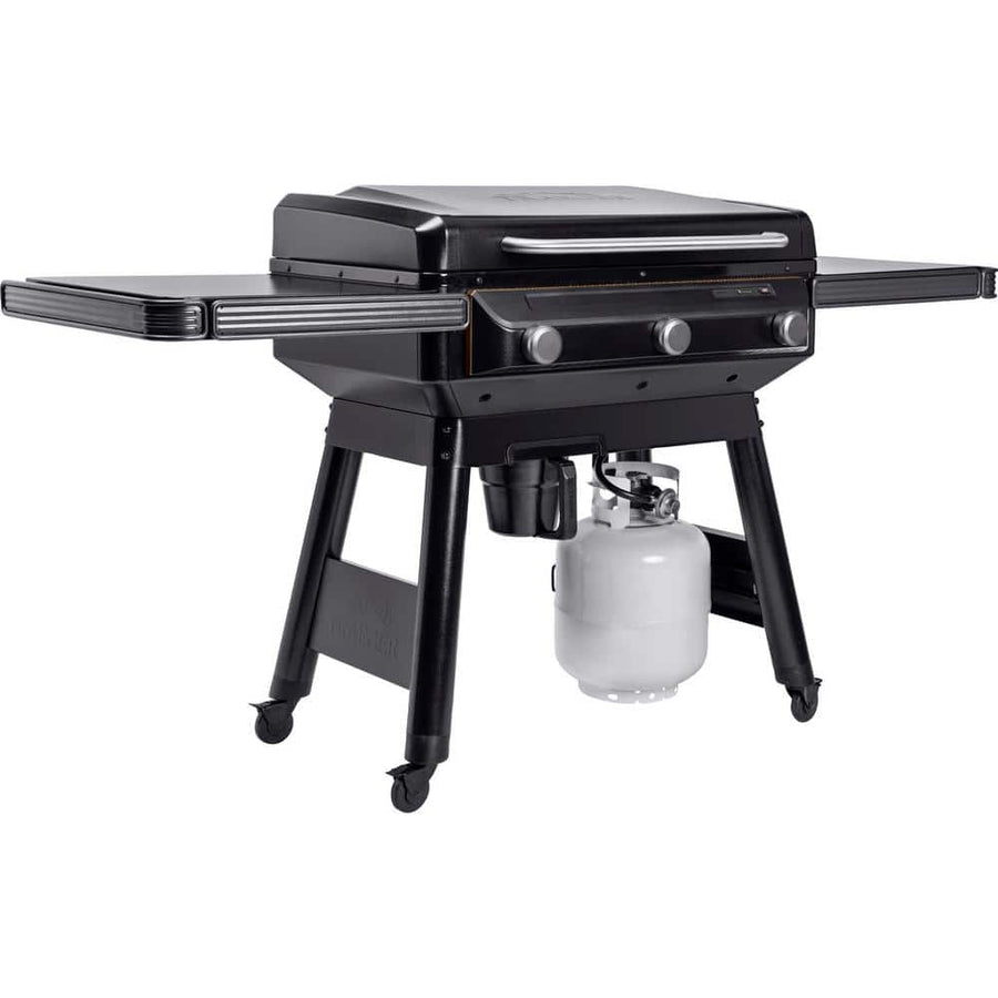 Traeger Flatrock 3 Cooking Zone 594 sq in. Flat Top Propane Griddle in Black - $650