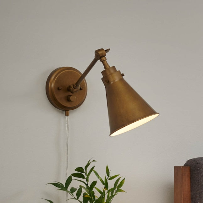 Kichler Rosewood 6-in W 1-Light Brass LED Wall Sconce - $40