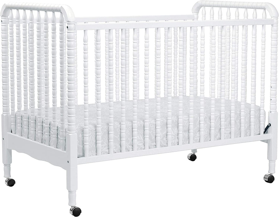 DaVinci Jenny Lind 3-in-1 Convertible Crib in White-$120