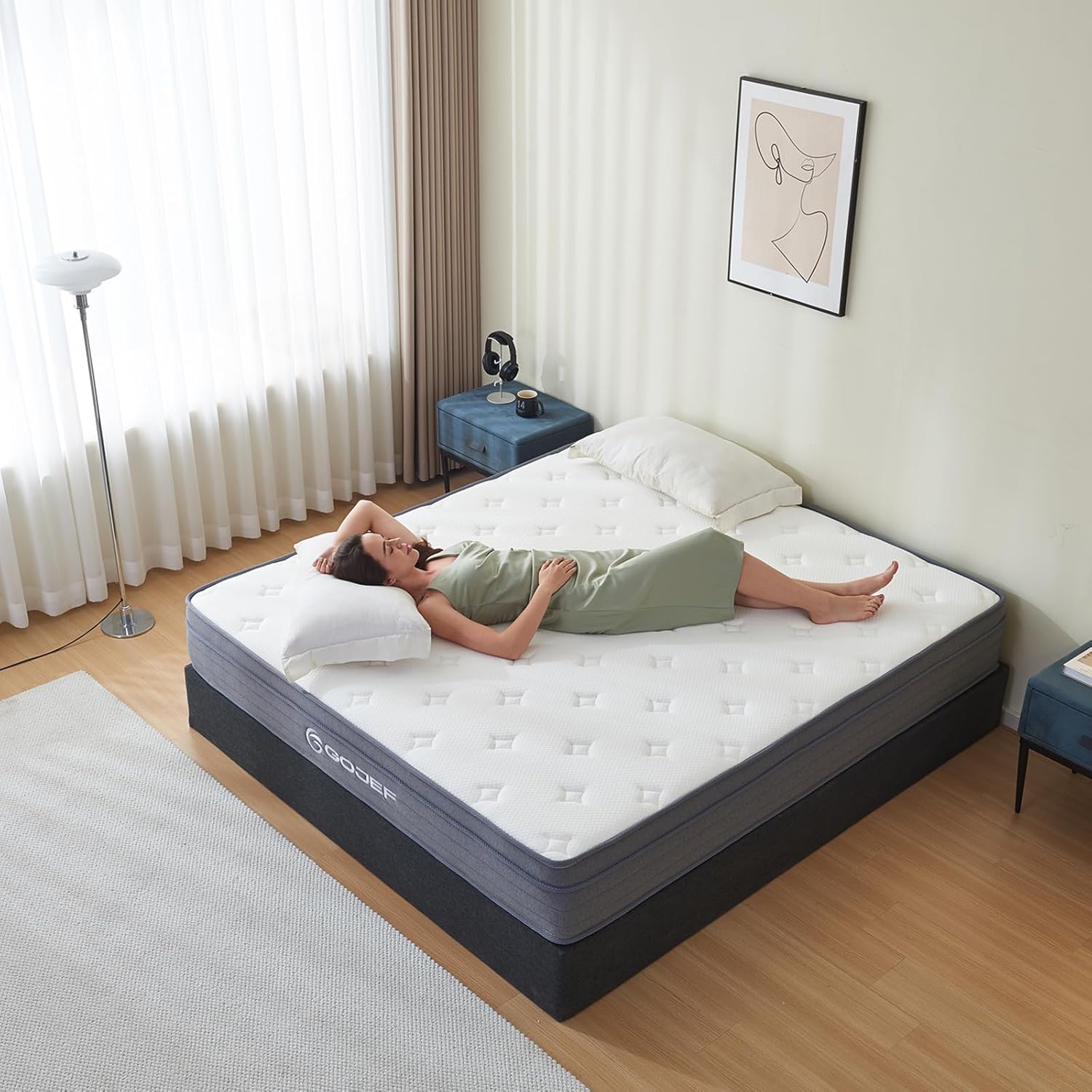 Queen Mattress, 10 Inch Queen Size Hybrid Mattress in a Box with Independent Spring - $115