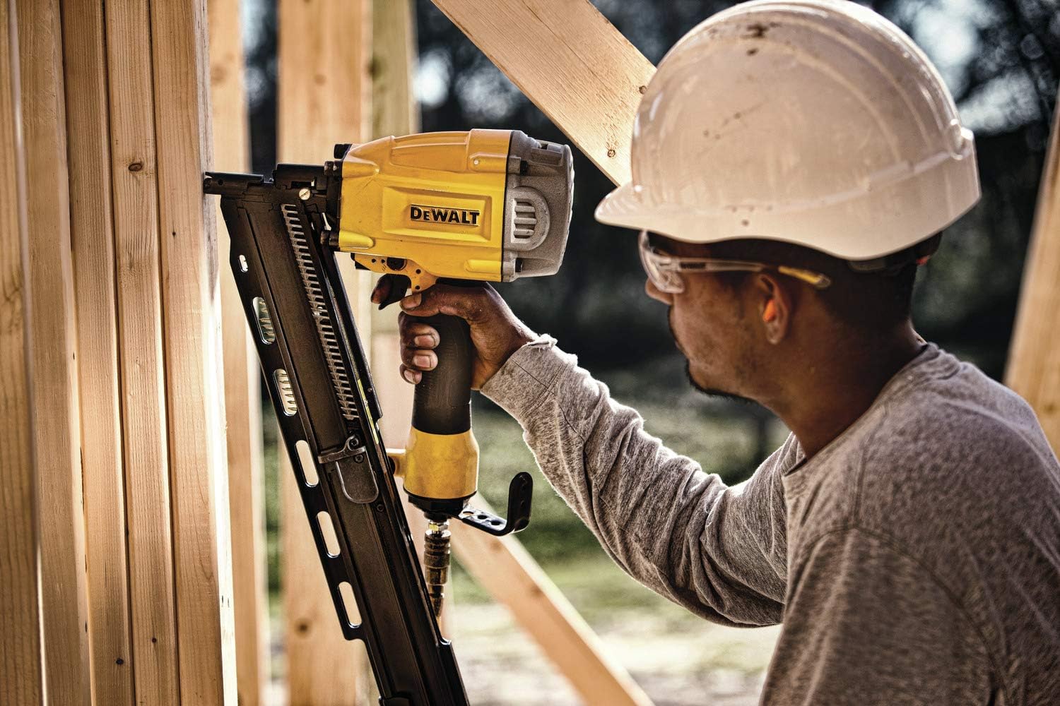 Used dewalt on sale framing nailer