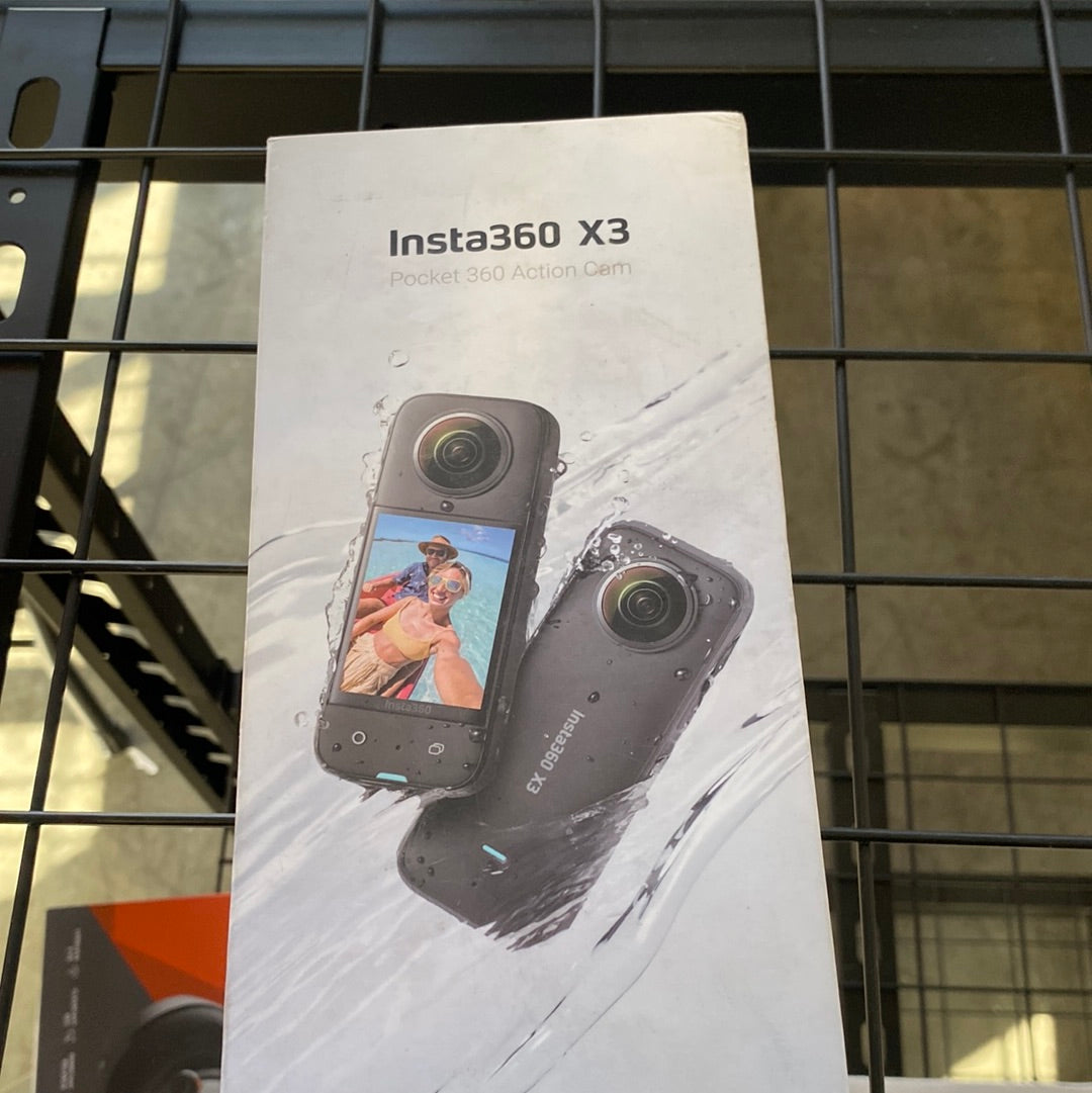 Insta360 X3 - Waterproof 360 Action Camera with 1/2 48MP Sensors, 5.7K 360  Active HDR Video, 72MP 360 Photo, 4K Single-Lens