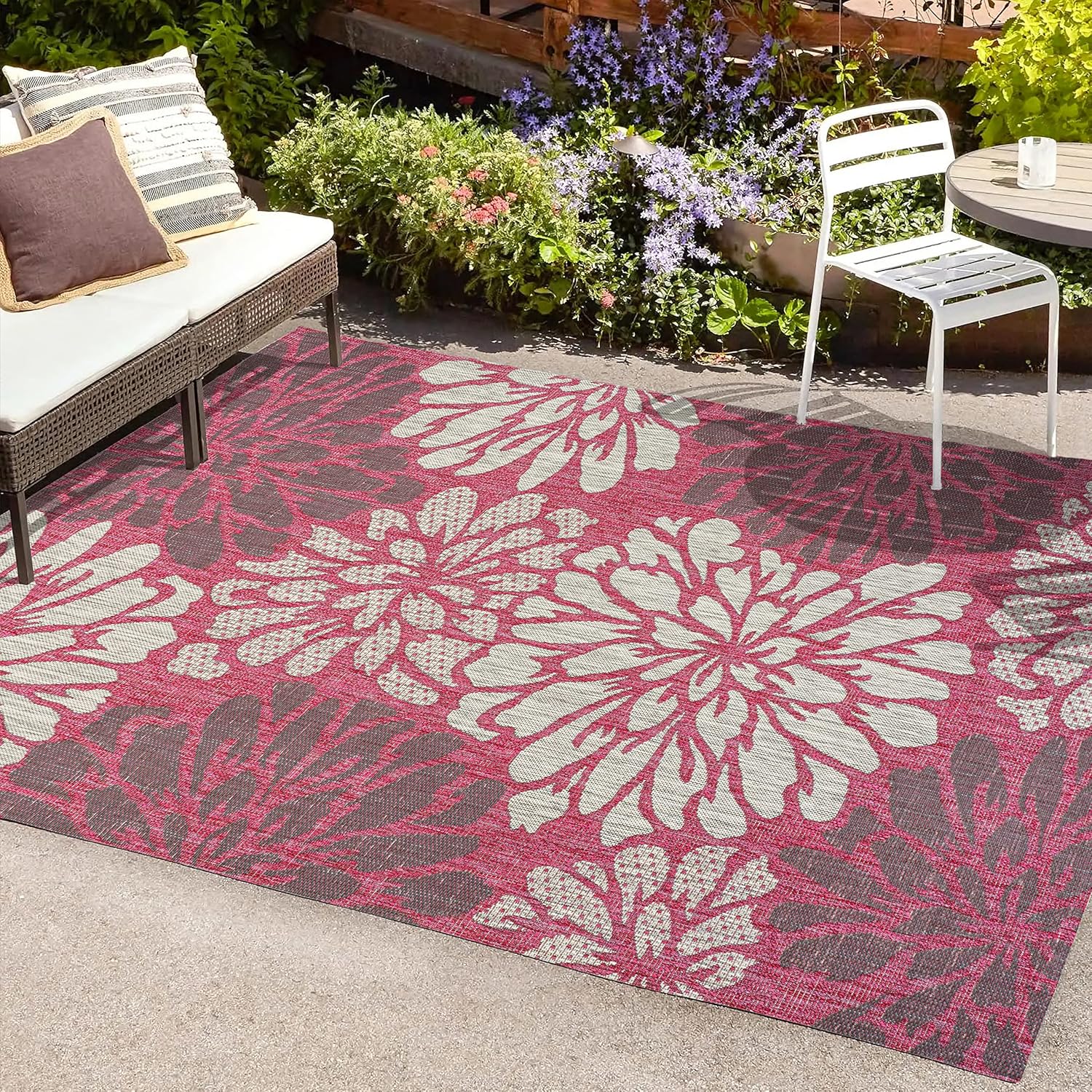 JONATHAN Y SMB110F-8 Zinnia Modern Floral Textured Weave Indoor Outdoor Area-Rug - $55