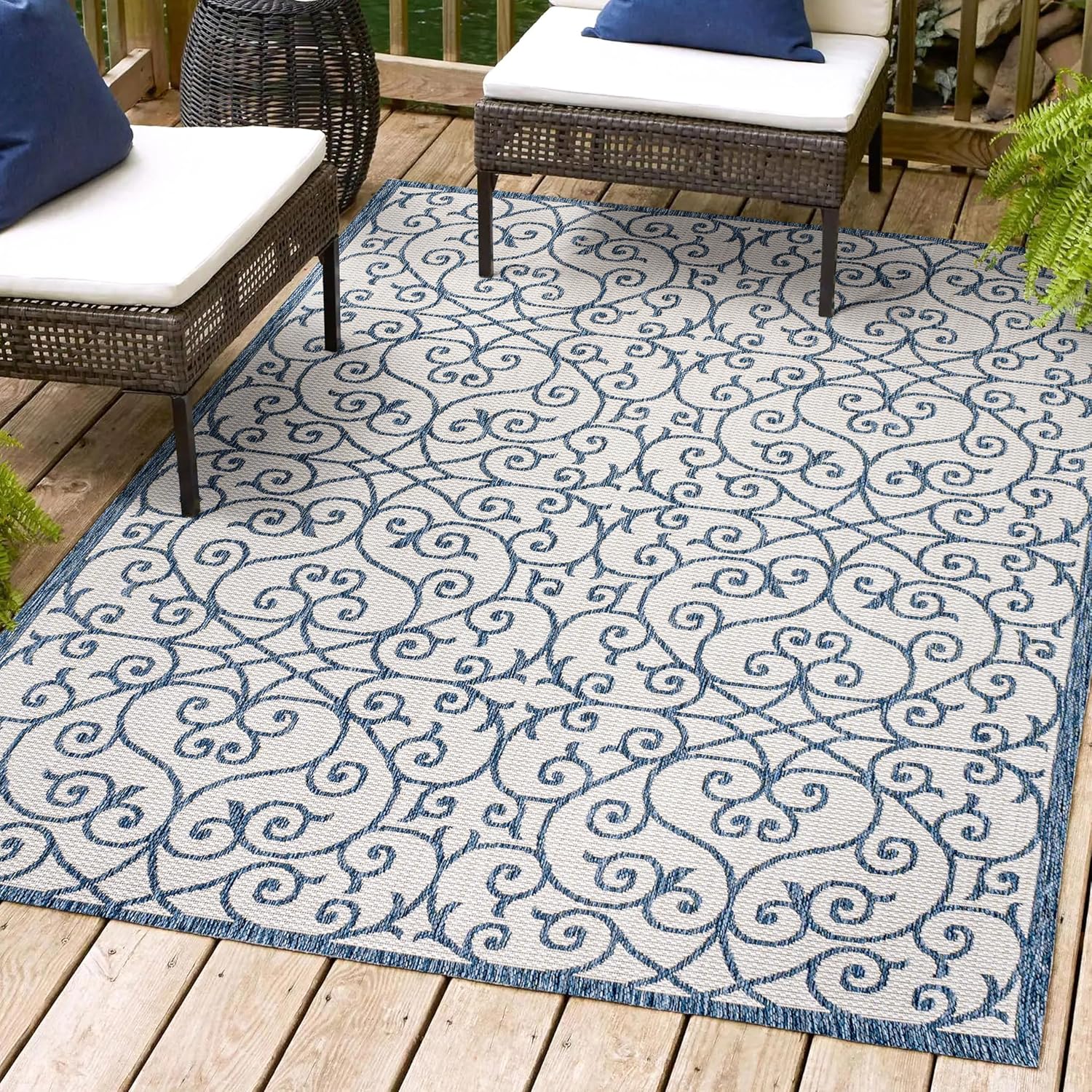 JONATHAN Y SMB107F-5 Madrid Vintage Filigree Textured Weave Indoor Outdoor Area Rug, 5x8’ - $30