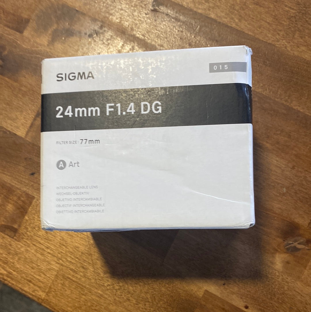 Sigma 24mm f/1.4 DG HSM Art Lens - $510