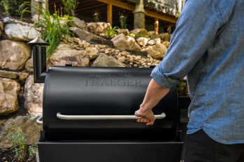Traeger Pro 780 Wifi Pellet Grill and Smoker in Black - $600