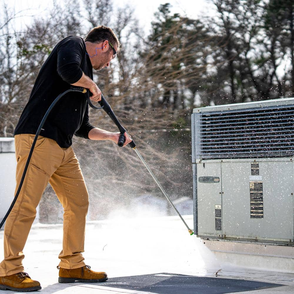 DEWALT 4400 PSI 4.0 GPM Gas Cold Water Pressure Washer with DEWALT